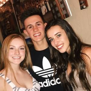 Meet your Posher, Will